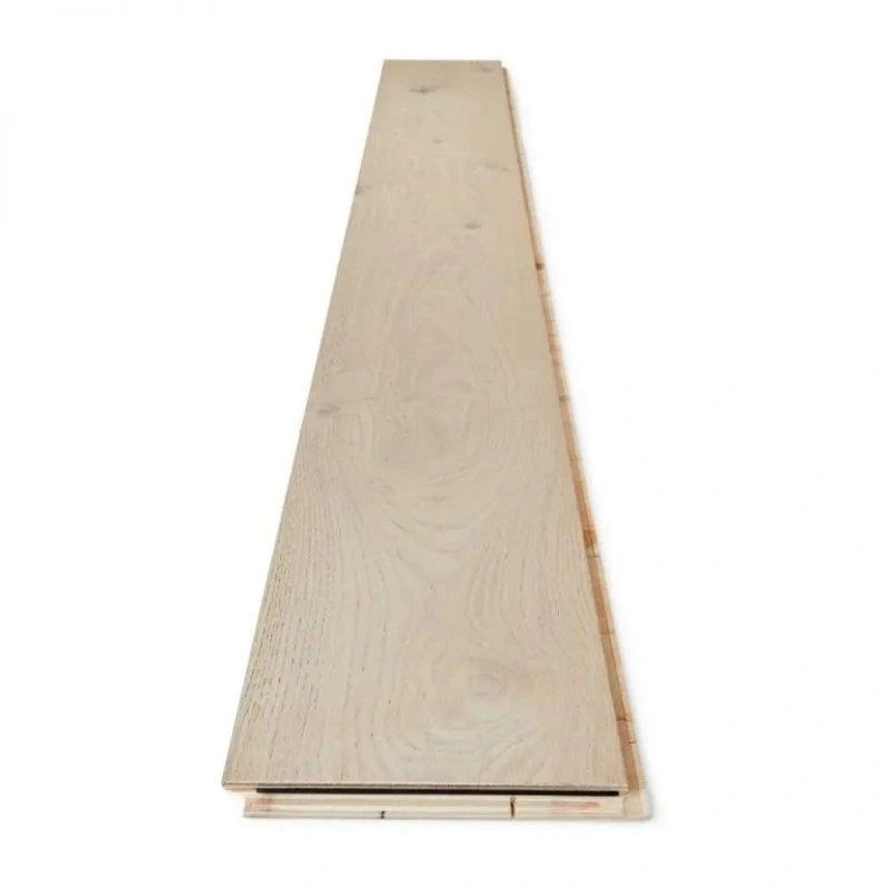 Elegant Nordic Oak Wooden Flooring Planks