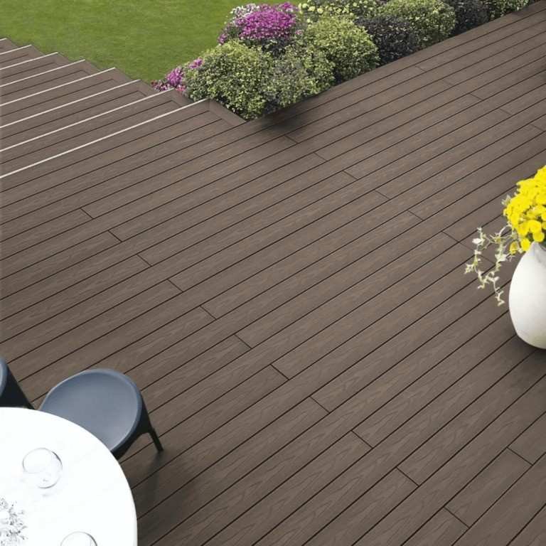 Outdoor Wood-Look Deck Flooring