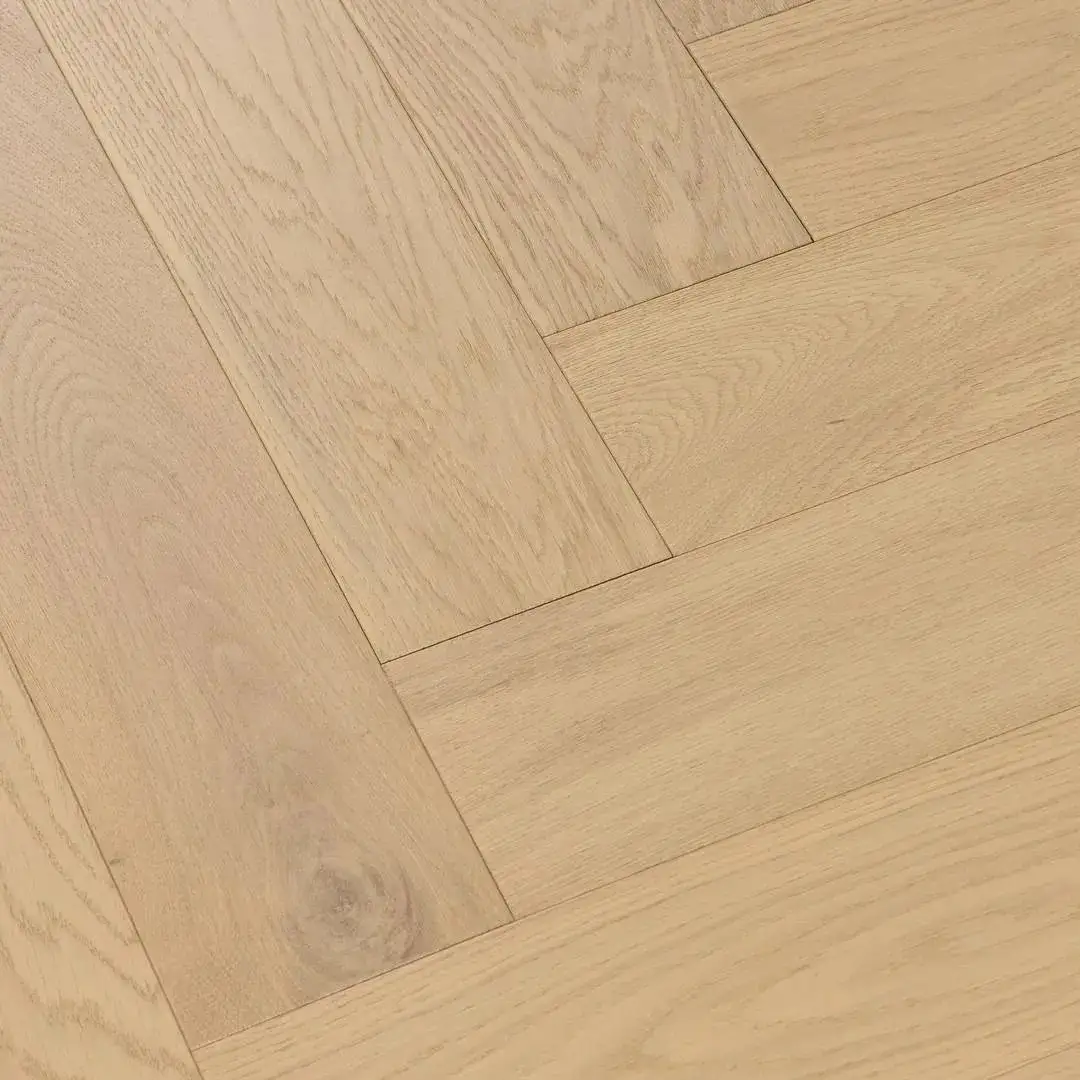 Soft Sand Oak Herringbone Parquet Flooring Close