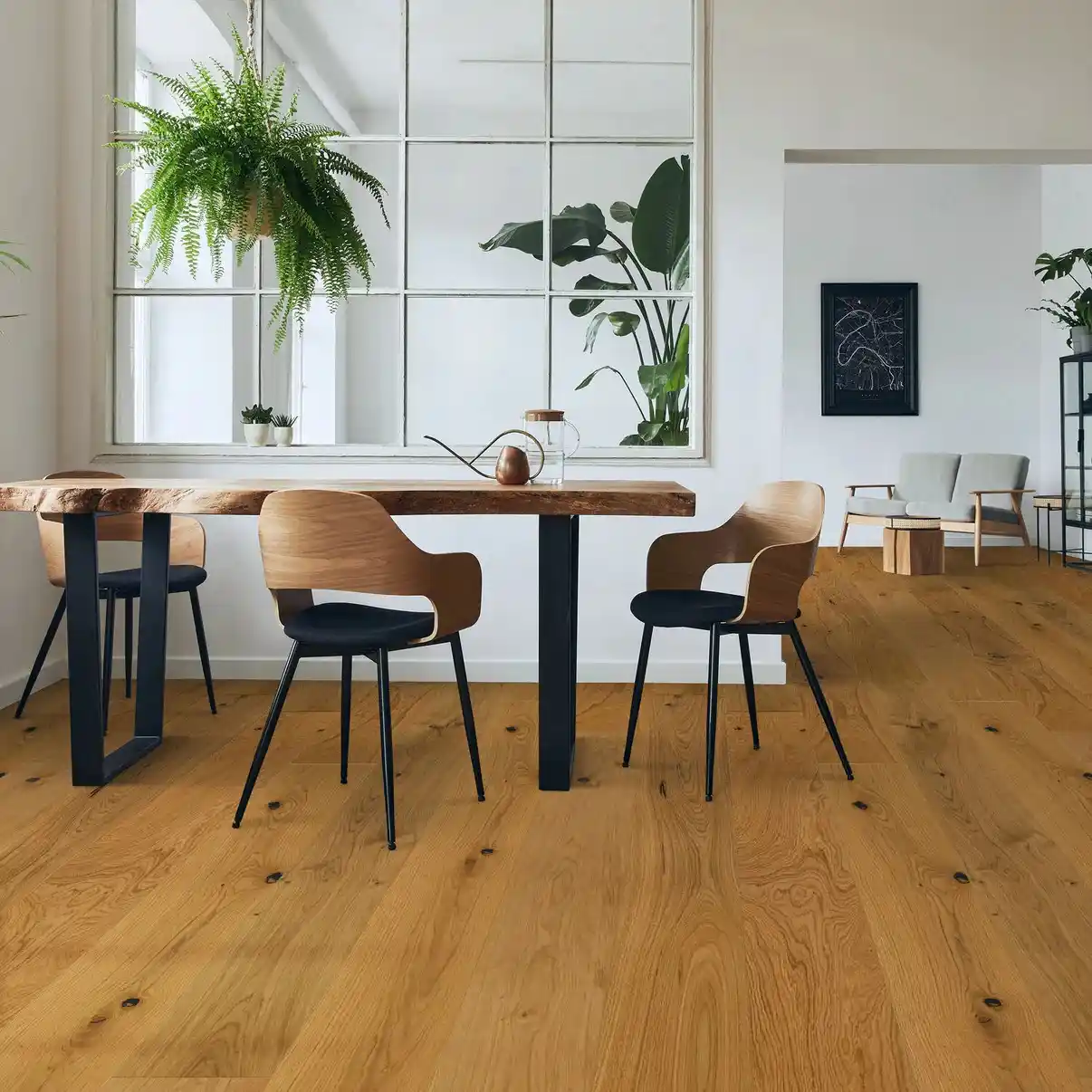 Warm Classic Oak Wooden Flooring